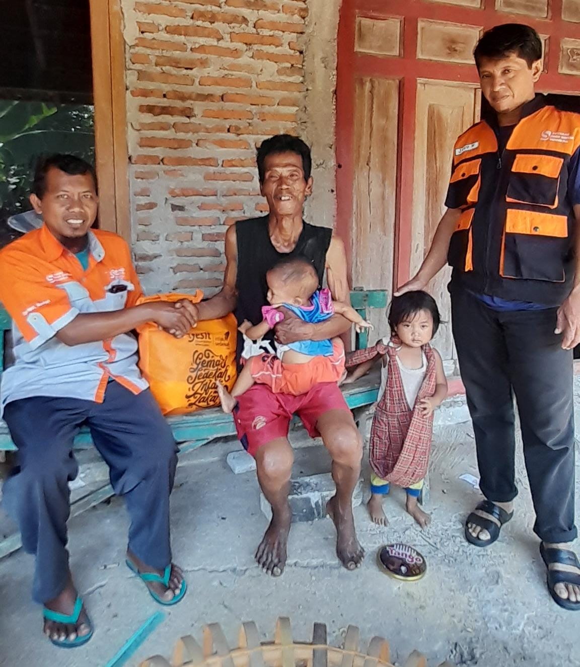 Bapak Bambang Majasto rt 1 rw 5