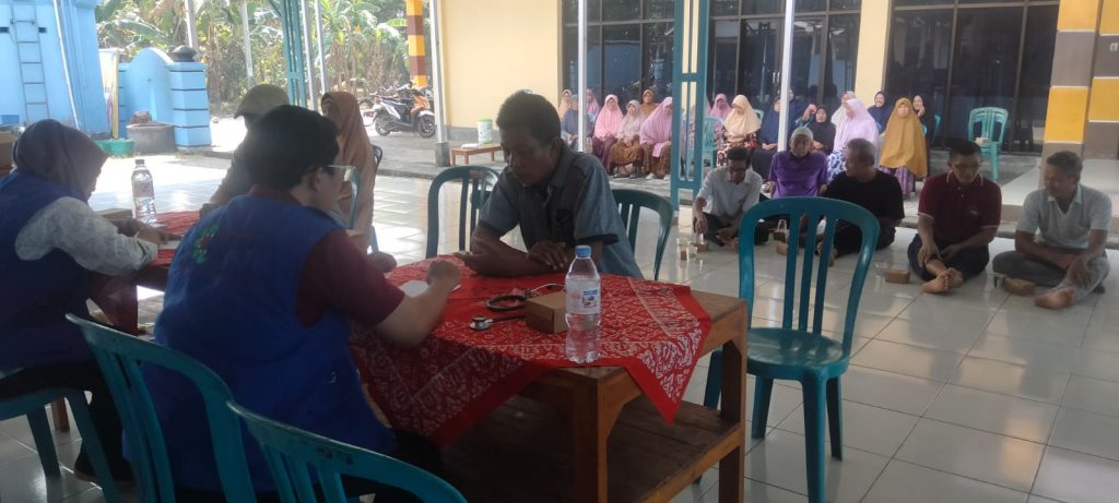 Pemeriksaan lanjutan oleh dokter dari Nirmala suri